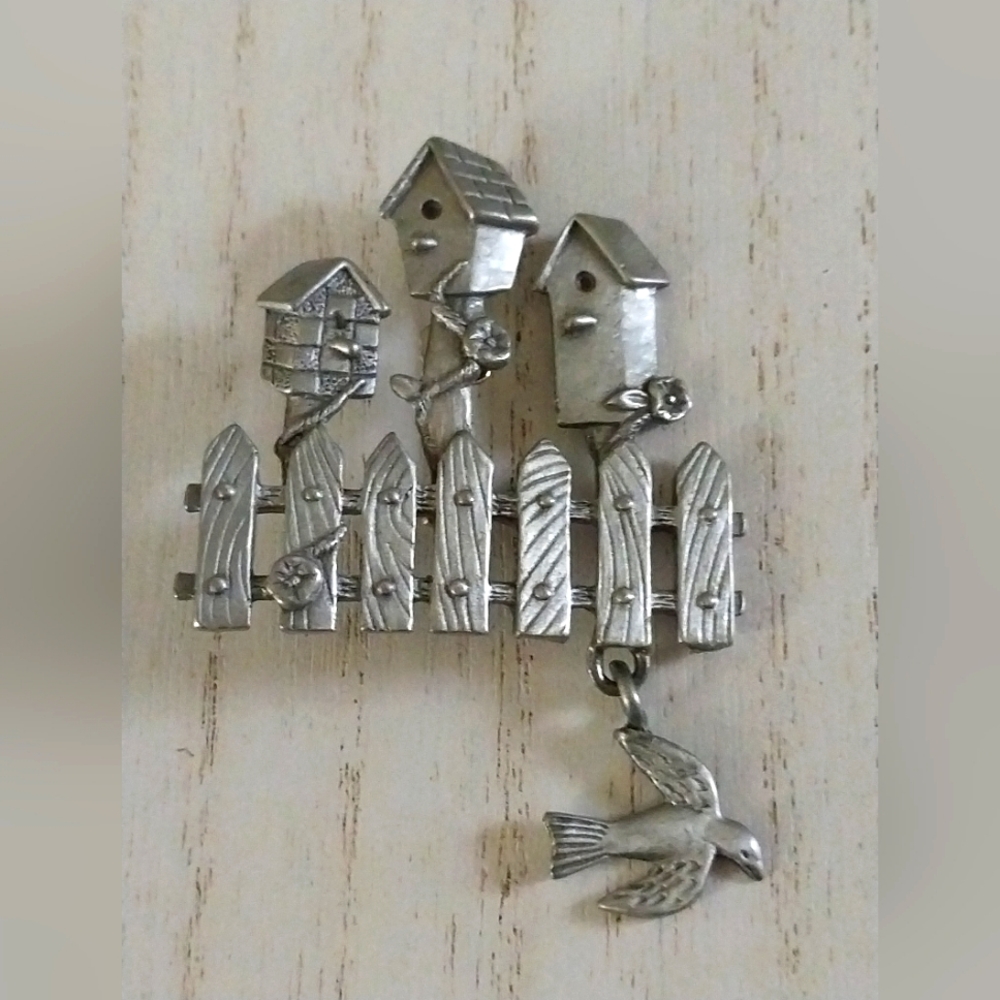 Spoont Signed Pewter #4189-Bird House Fence Brooch